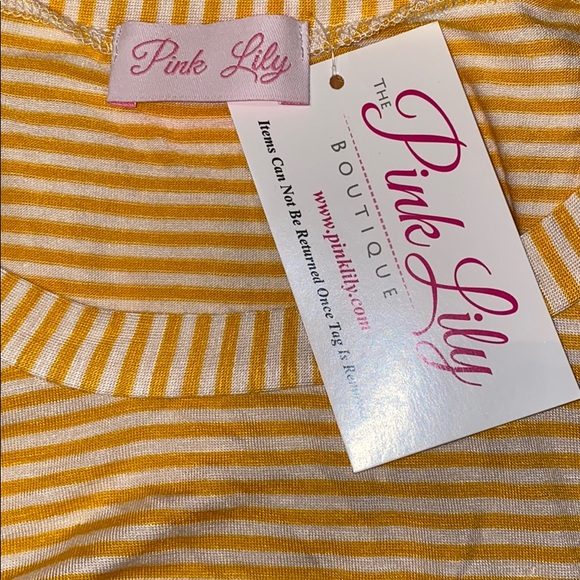 Pink Lily Boutique top - Picture 3 of 3